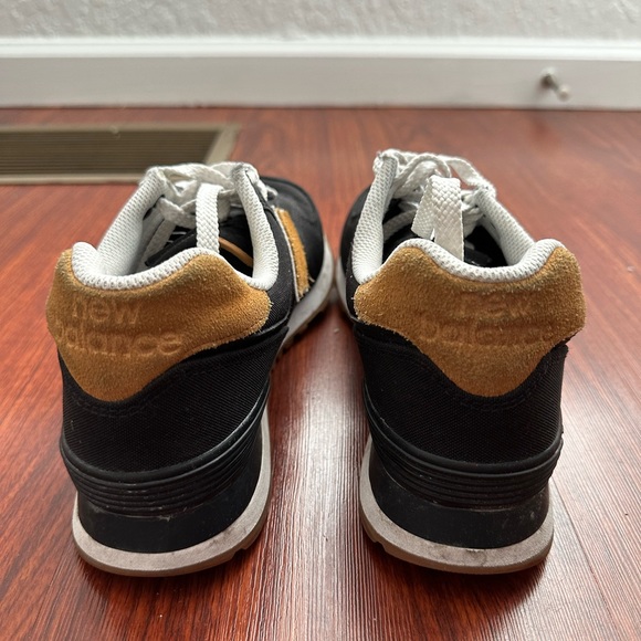 New Balance - Picture 2 of 5